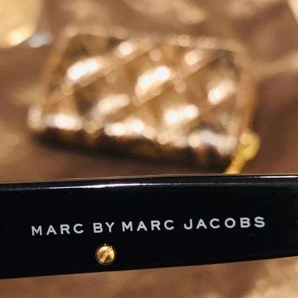Marc Jacobs Sunglasses bundle - Picture 3 of 7